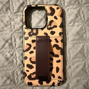 WALLI iPhone 14 Pr Leopard Print Phone Case with Stand